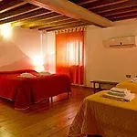 Lt Teatro Massimo Bed & Breakfast 3*